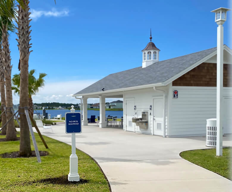 Traffic & Street Signs